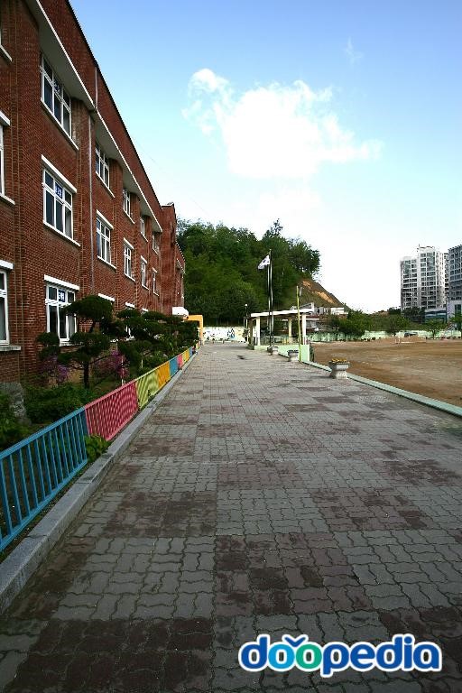 치악초등학교 - 치악초등학교 통로