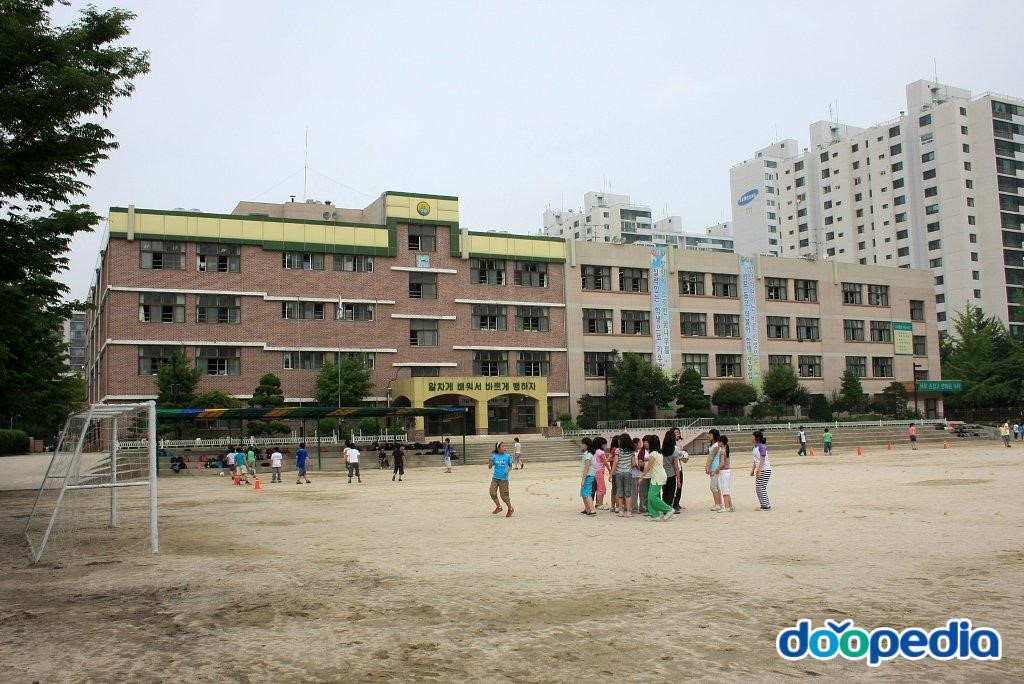 서울창일초등학교 - 창일초등학교