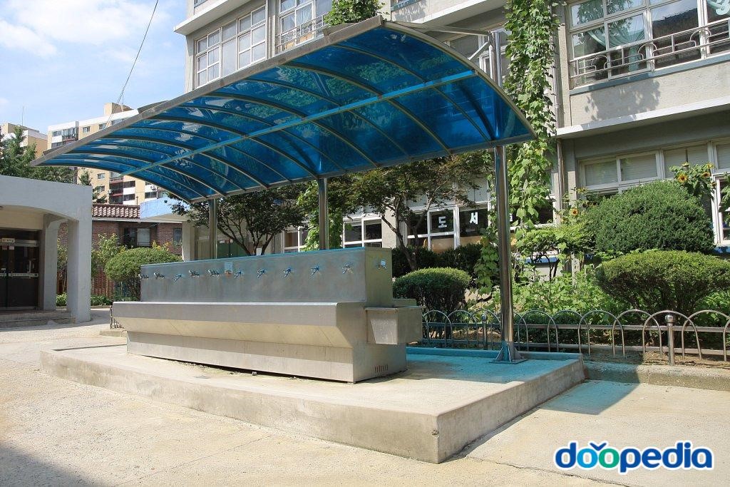 관양초등학교 - 관양초등학교 음수대