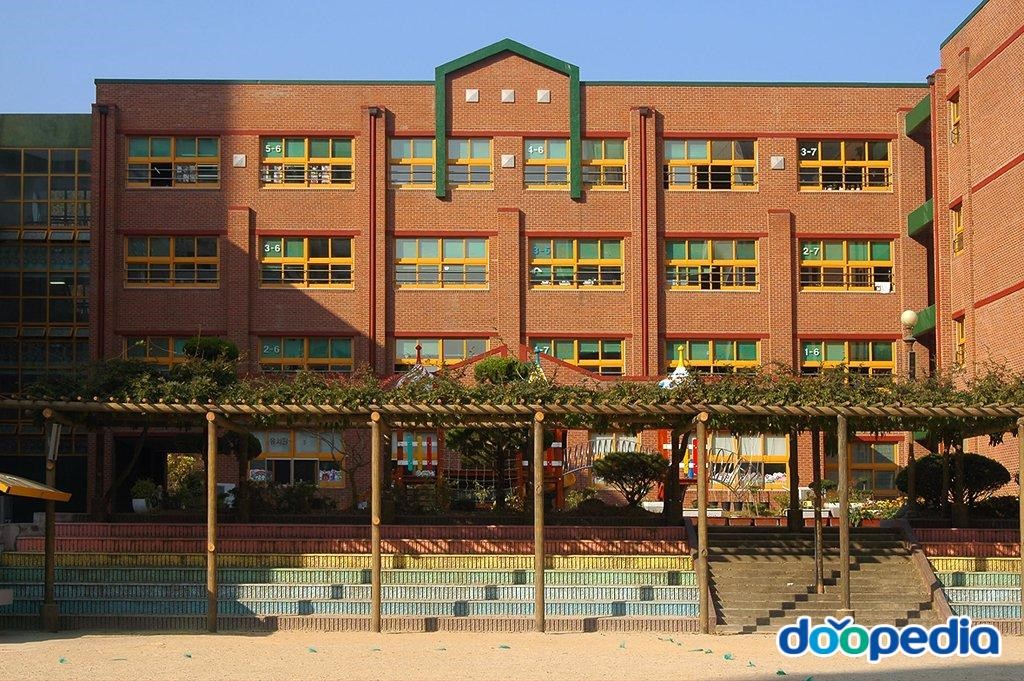 용두초등학교