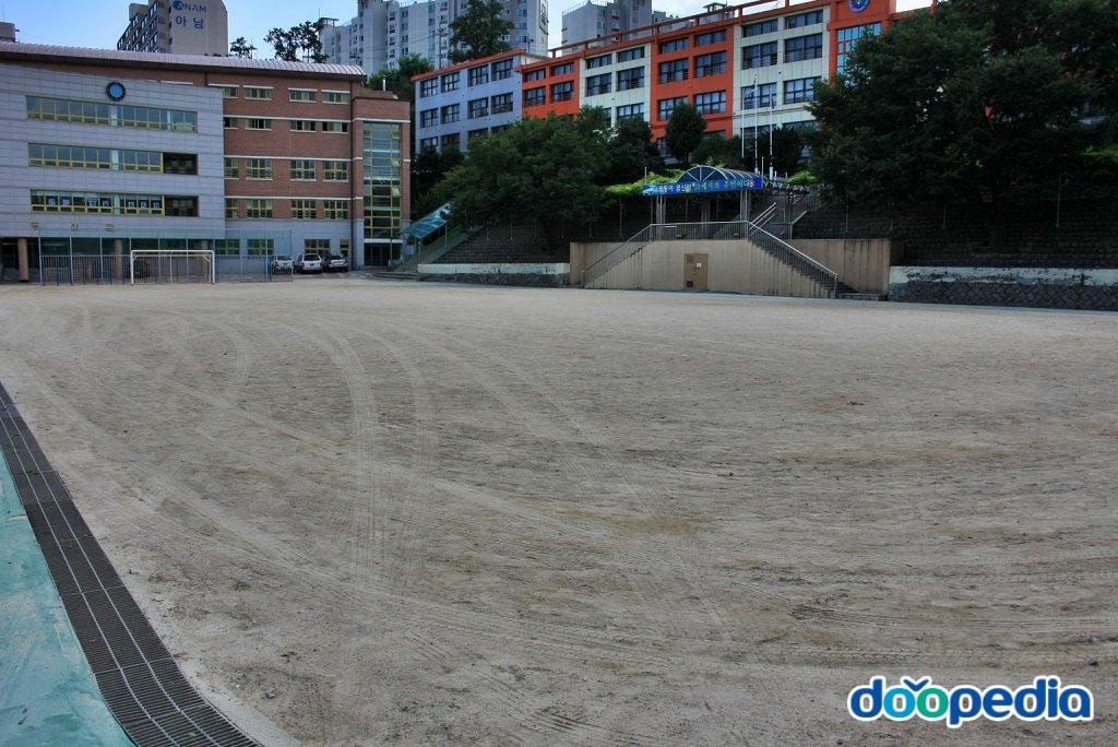 동신초등학교
