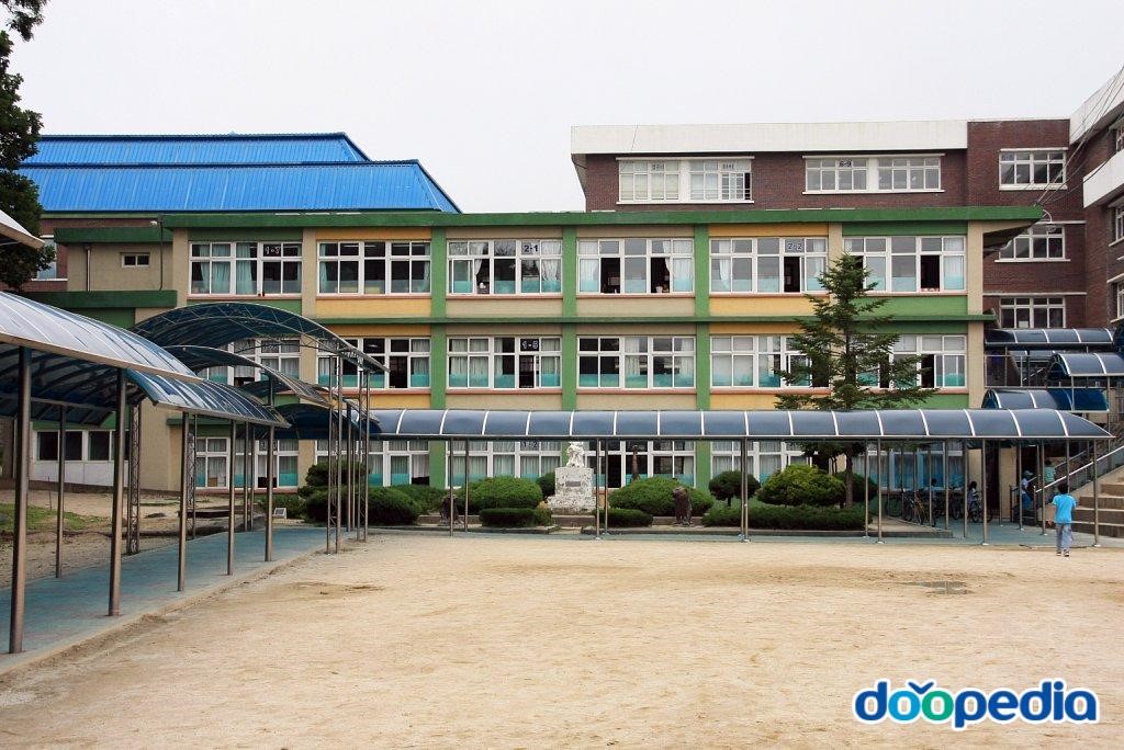 교동초등학교 - 교동초등학교 별관
