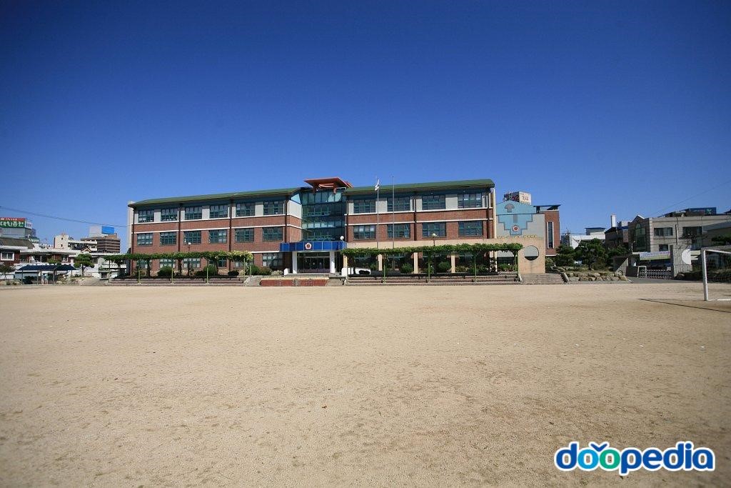 광주중흥초등학교