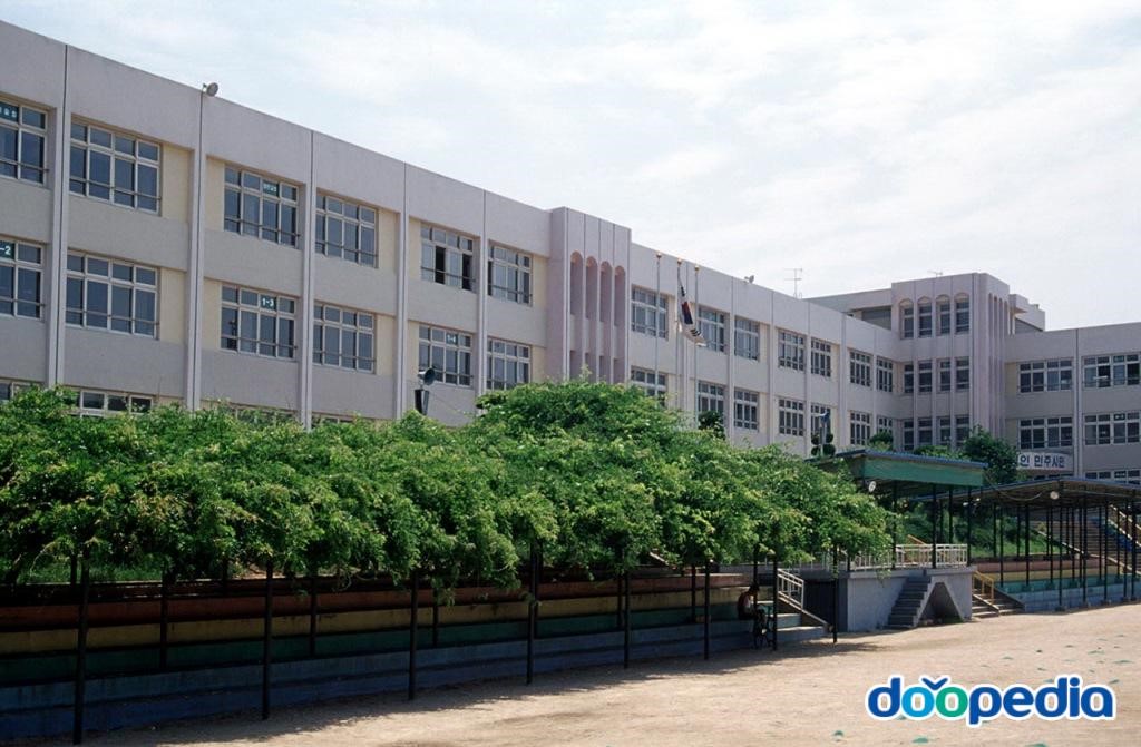 만촌동 - 동원초등학교