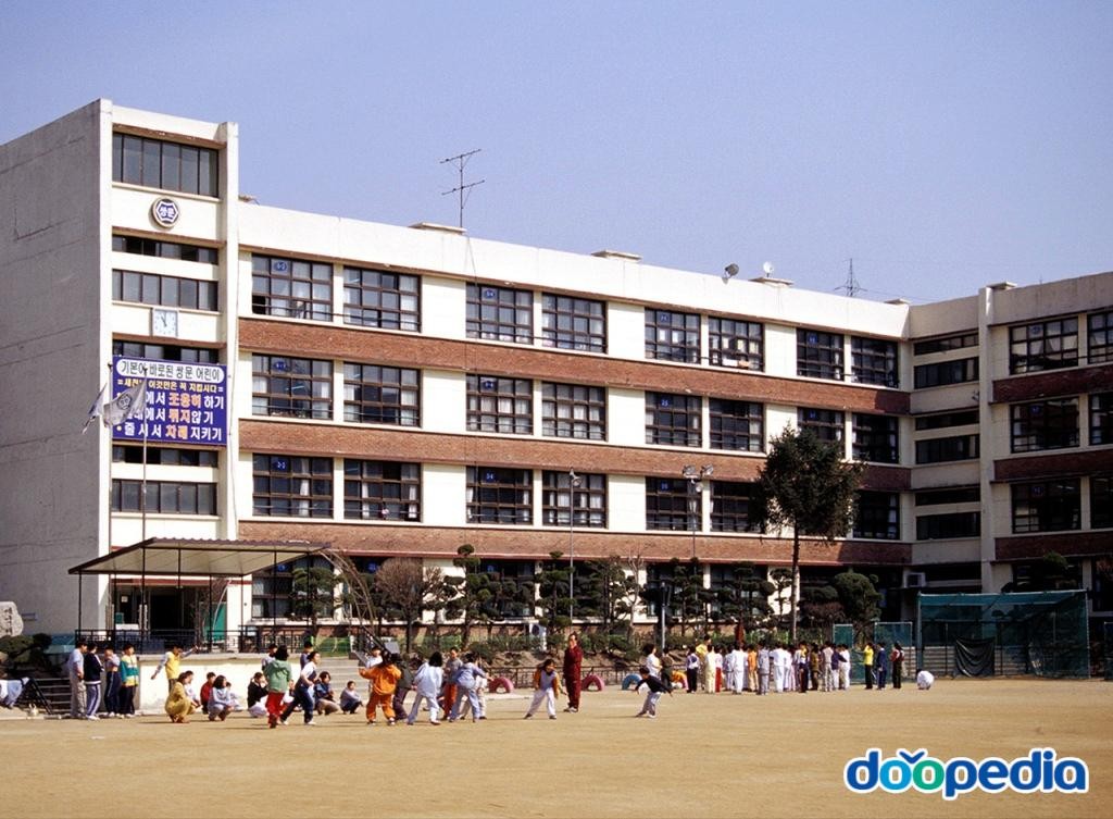 쌍문동 - 쌍문초등학교