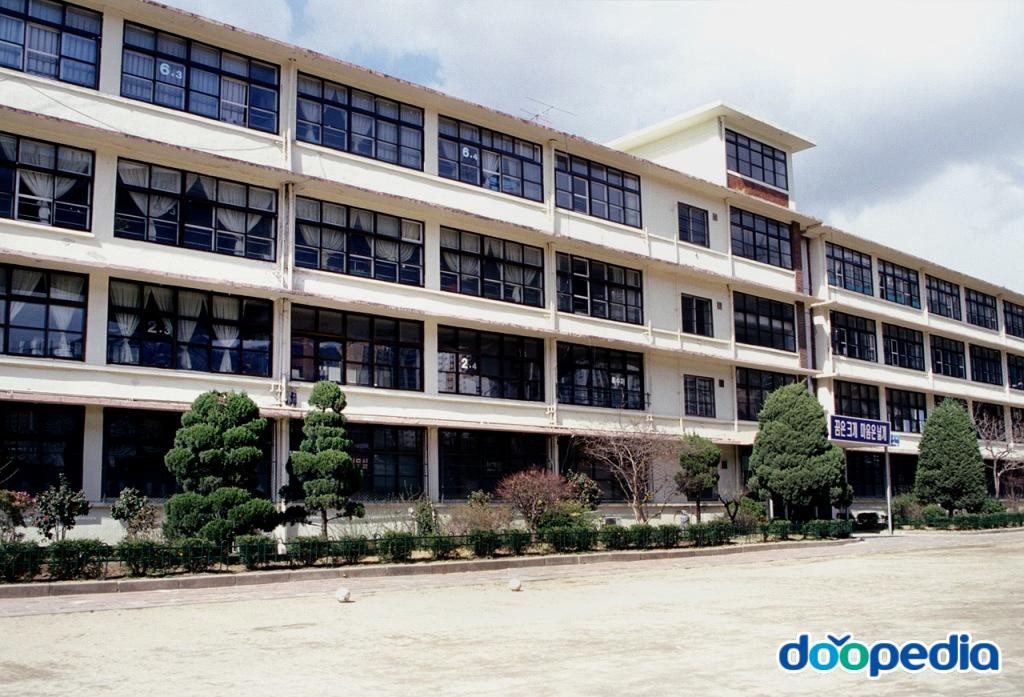 서울홍제초등학교 - 홍제초등학교