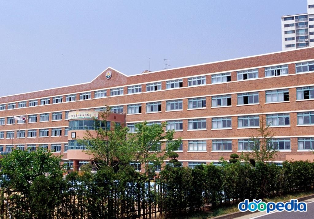 논현동 - 논곡초등학교