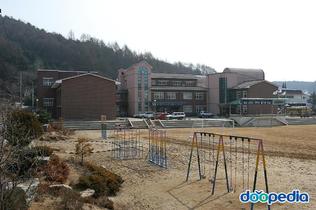 둔내초등학교