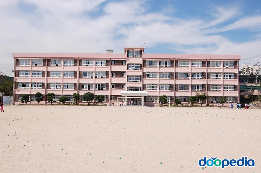 화정초등학교