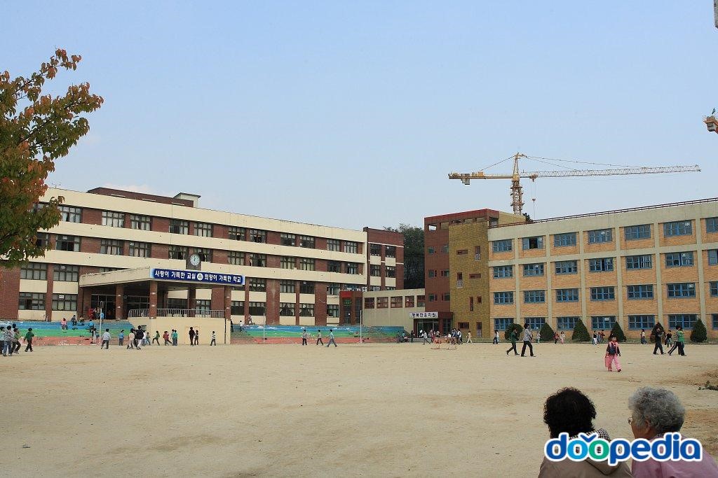설봉초등학교