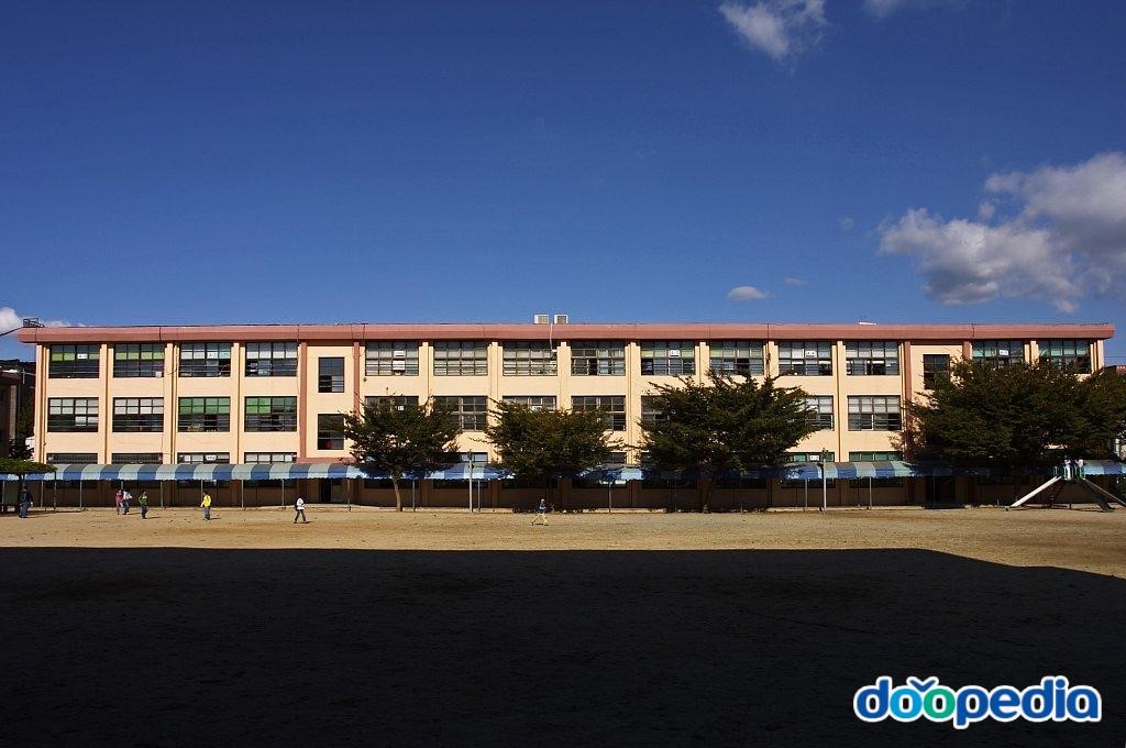 광주동운초등학교