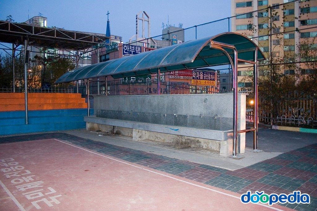 병방초등학교 - 병방초등학교 급수대