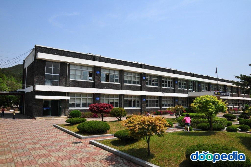 상촌초등학교