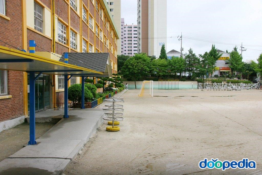 이리동북초등학교