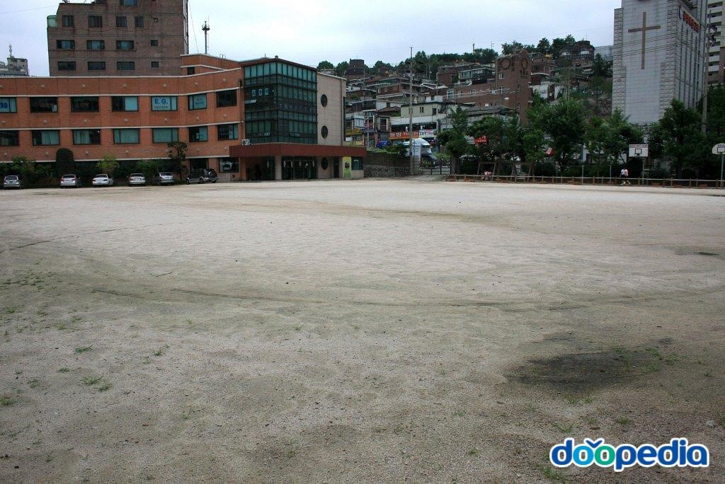 창문여자중학교