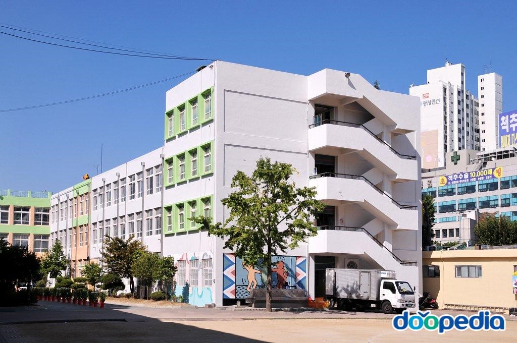 대구중앙중학교 - 중앙중학교