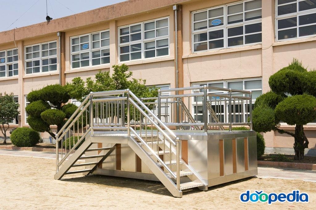 도리원초등학교 - 도리원초등학교 조회대