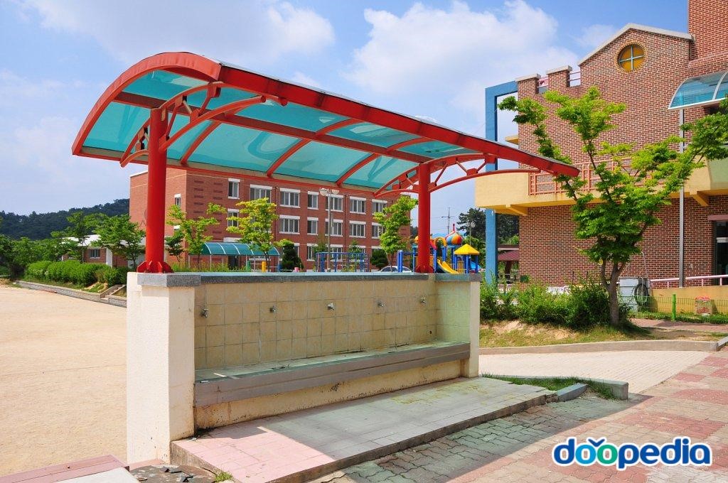 부안동초등학교 - 부안동초등학교 급수대