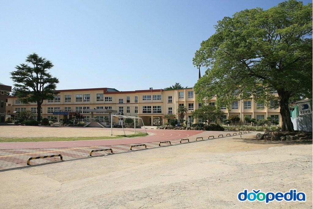 보성초등학교