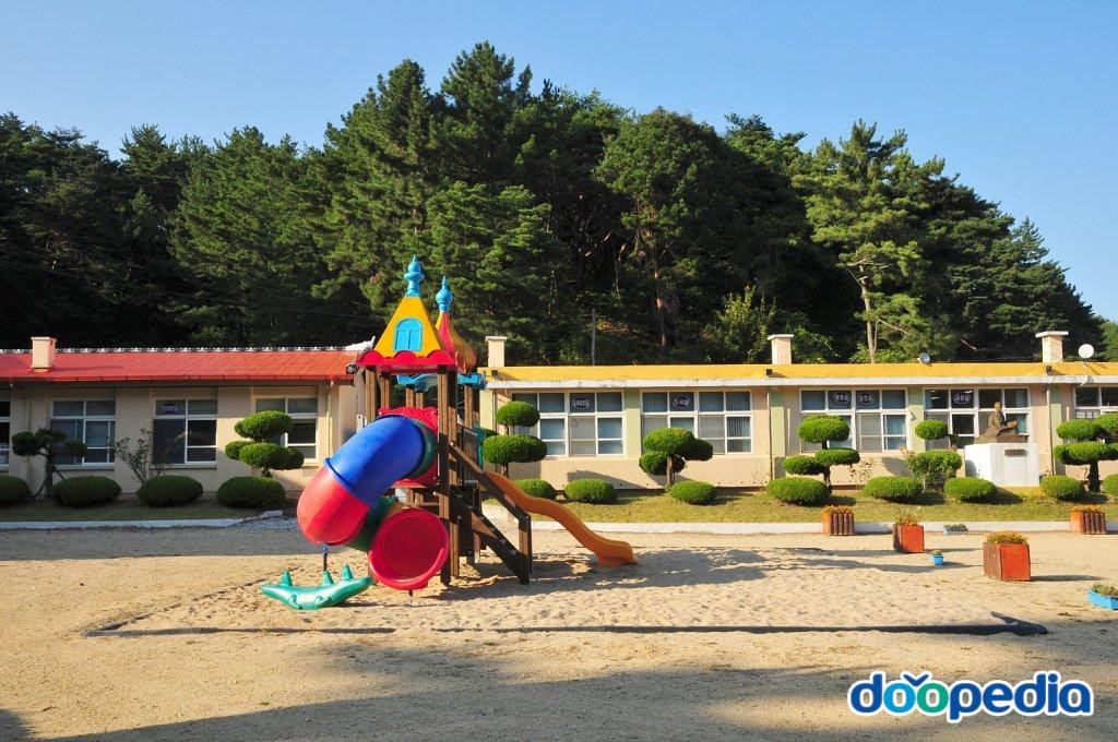 월송초등학교