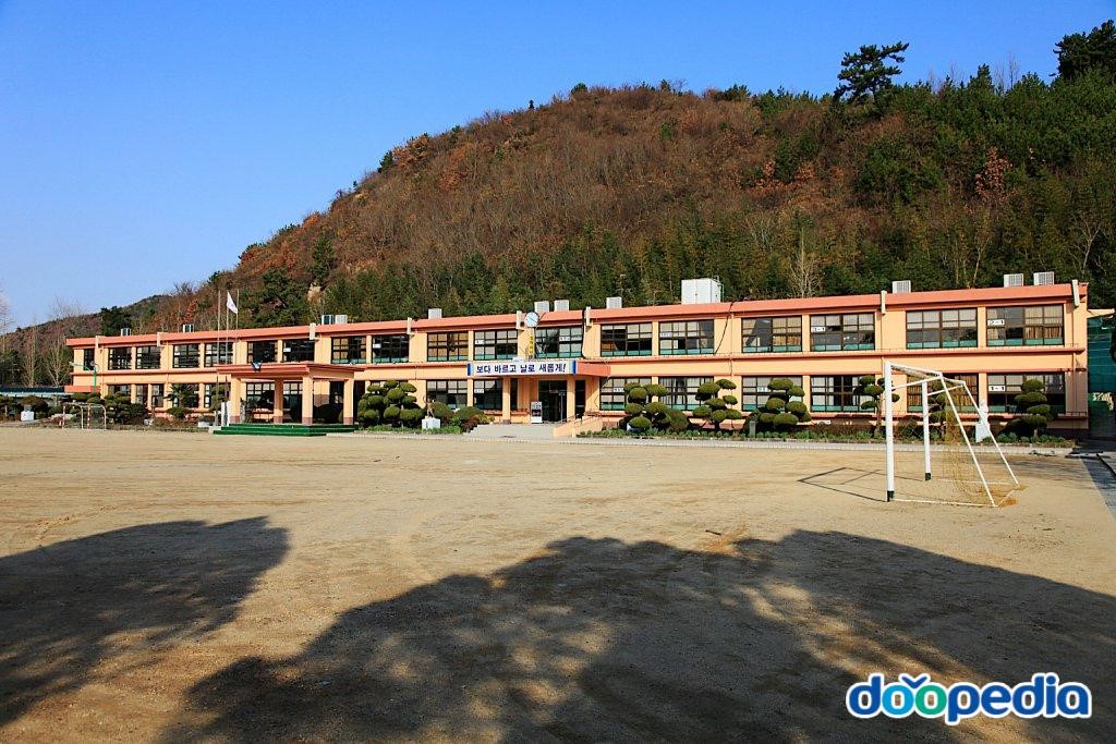 의신초등학교