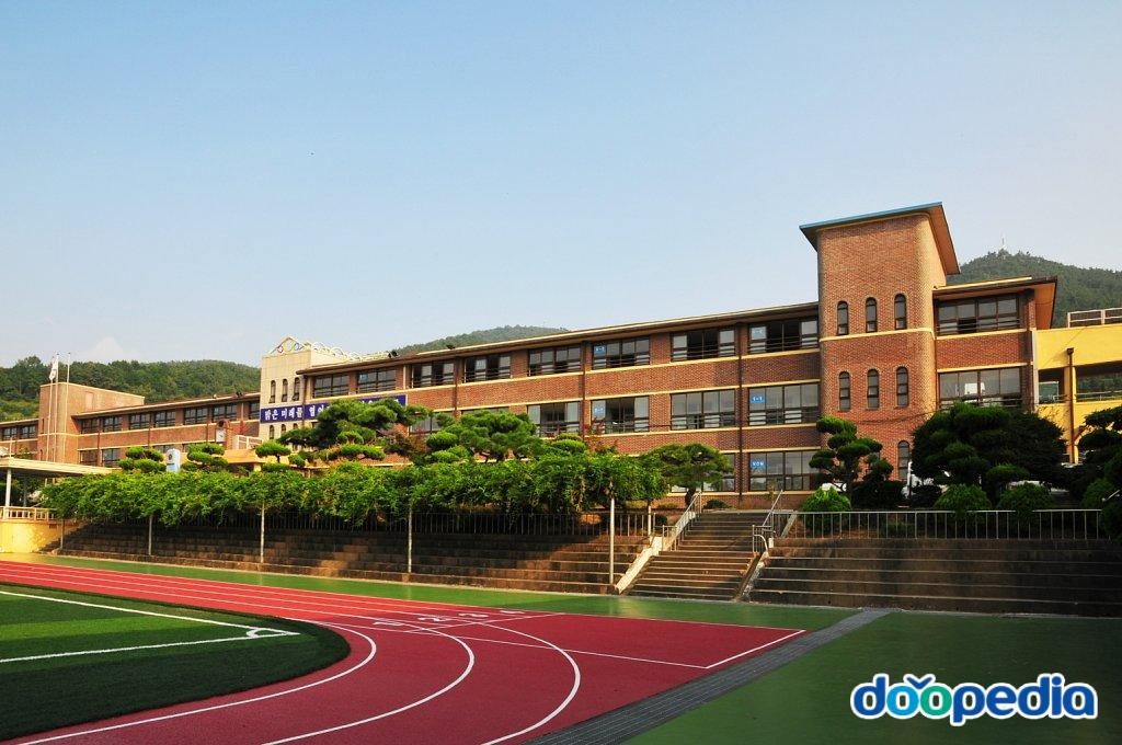 장성중앙초등학교