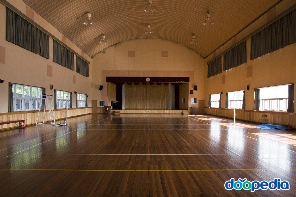 금산초등학교 - 금산초등학교 체육관