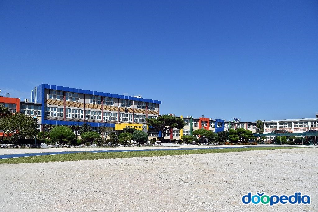 수산초등학교