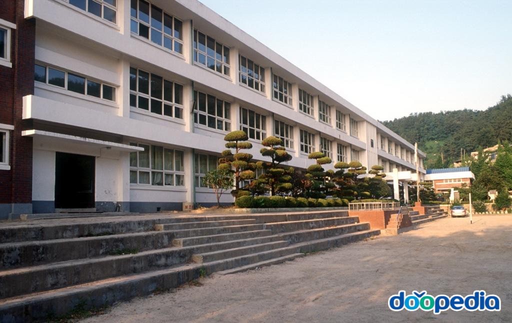 옥봉동 - 수정초등학교
