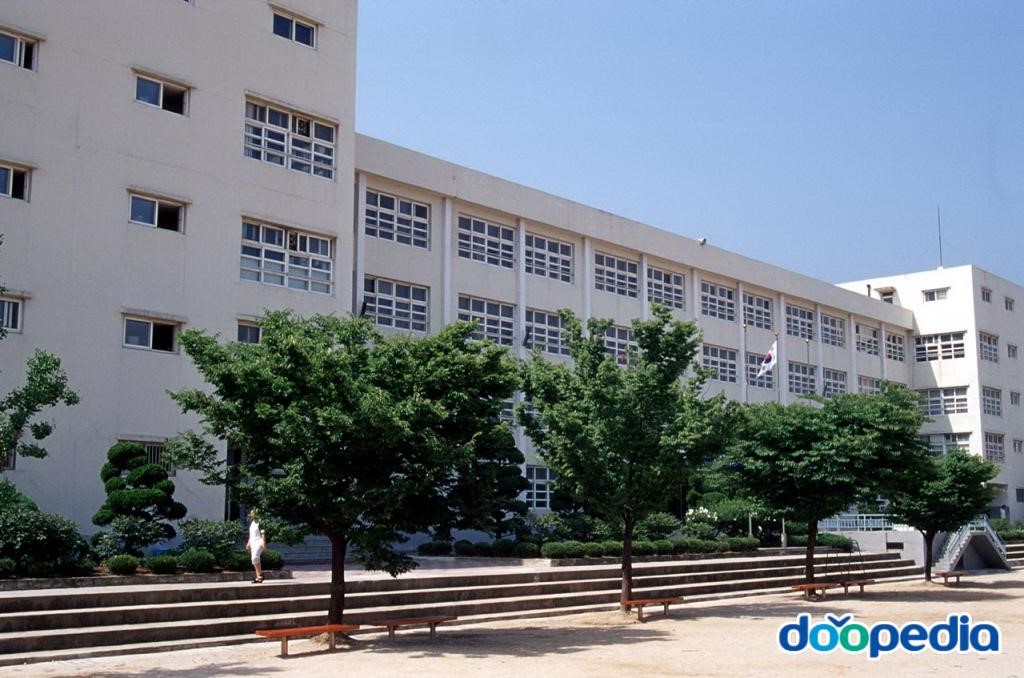 덕화중학교 - 덕화여자중학교
