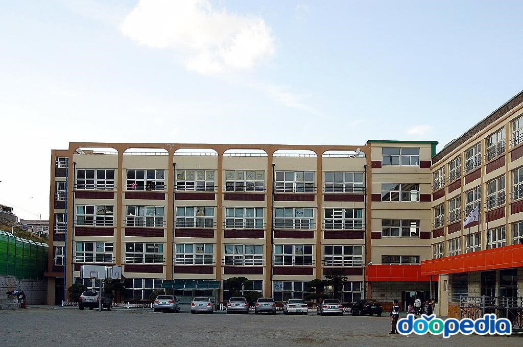 여수남산초등학교 - 남산초등학교