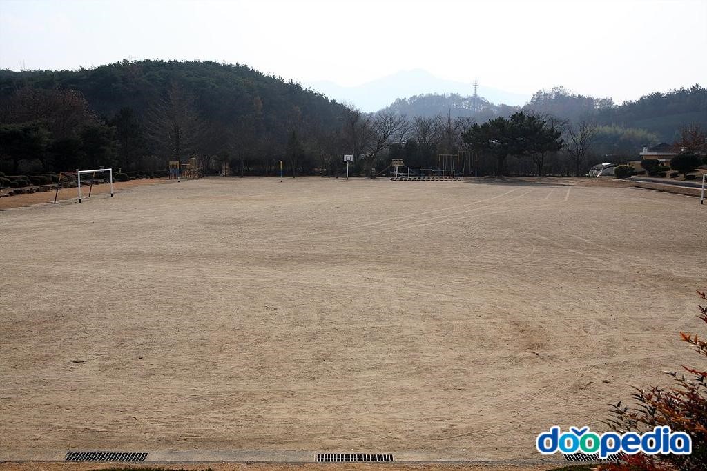 월촌초등학교