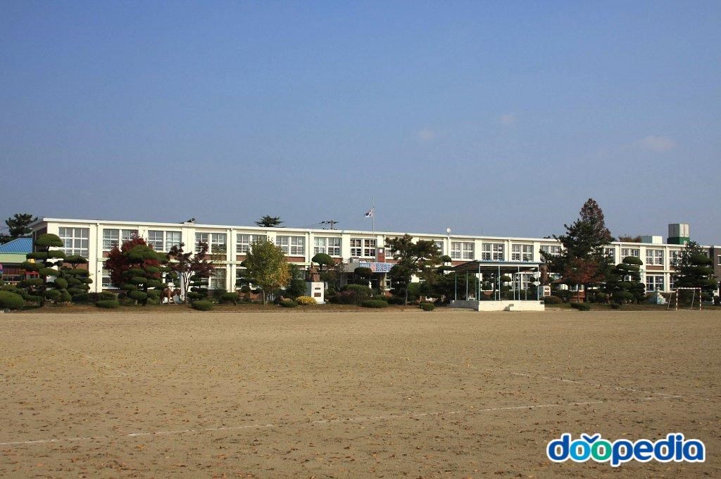 삼례동초등학교