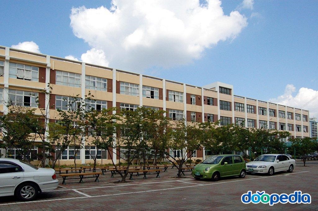 경운중학교