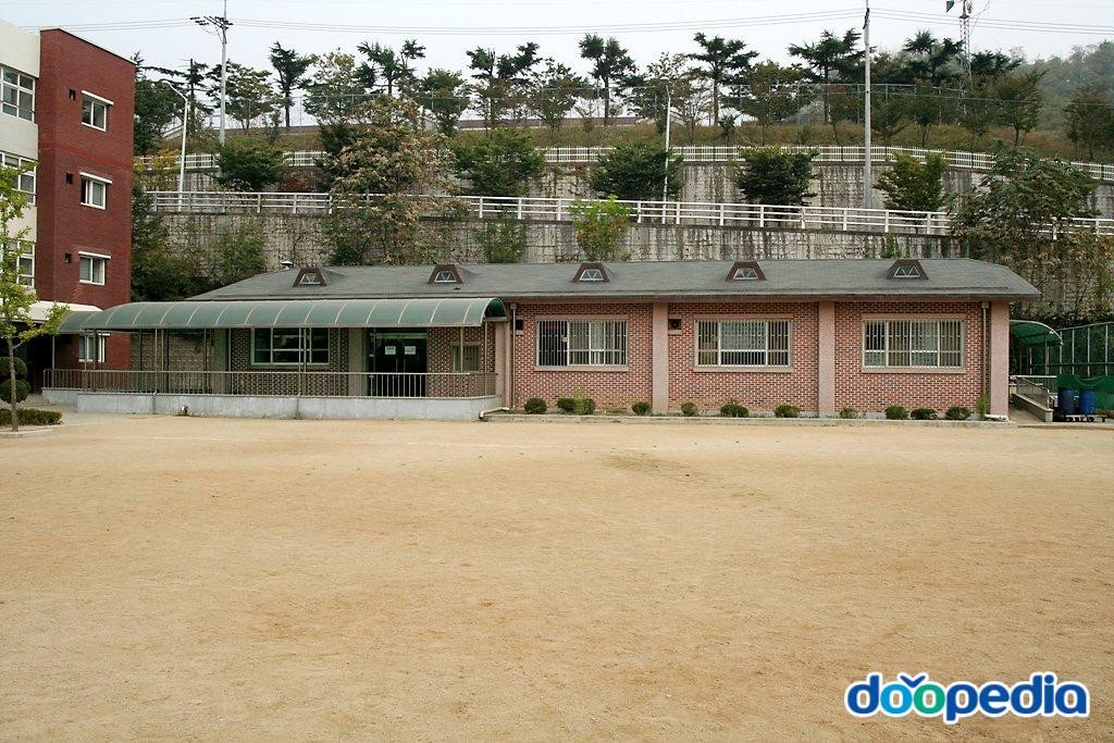 동도중학교 - 대구동도중학교 급식소