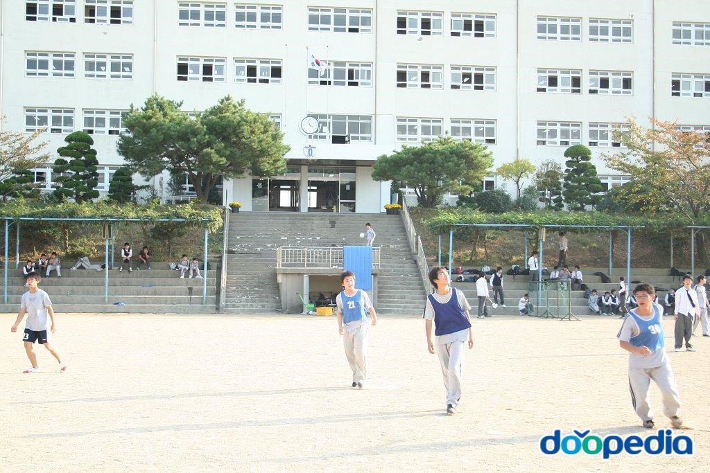 부산학장중학교 - 학장중학교 조회대