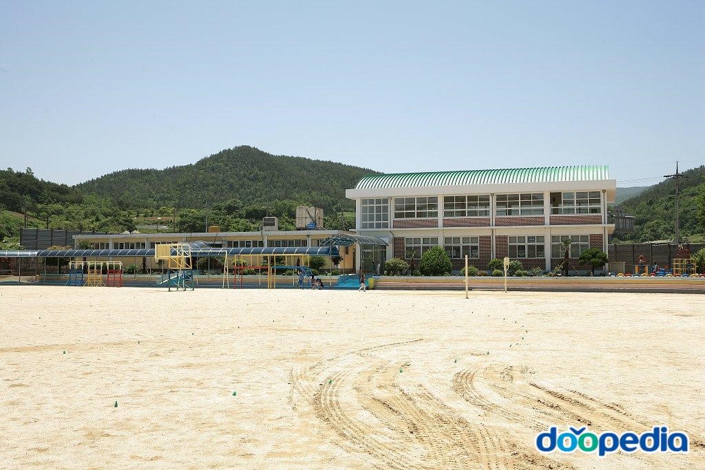 지족초등학교 - 지족초등학교 별관
