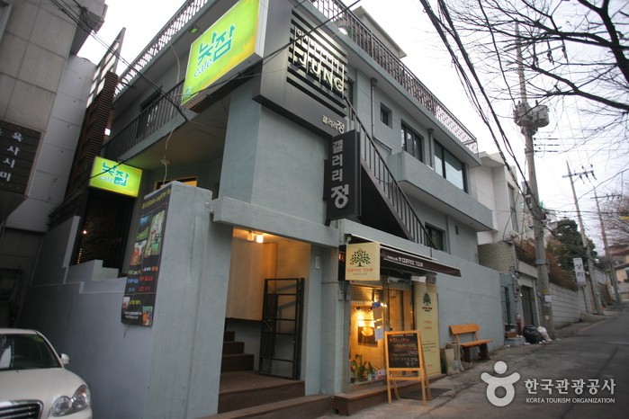 갤러리정
