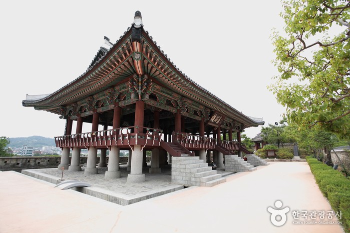 ì´‰ì„ë£¨ ê´€ë ¨ ì´ë¯¸ì§€ 3