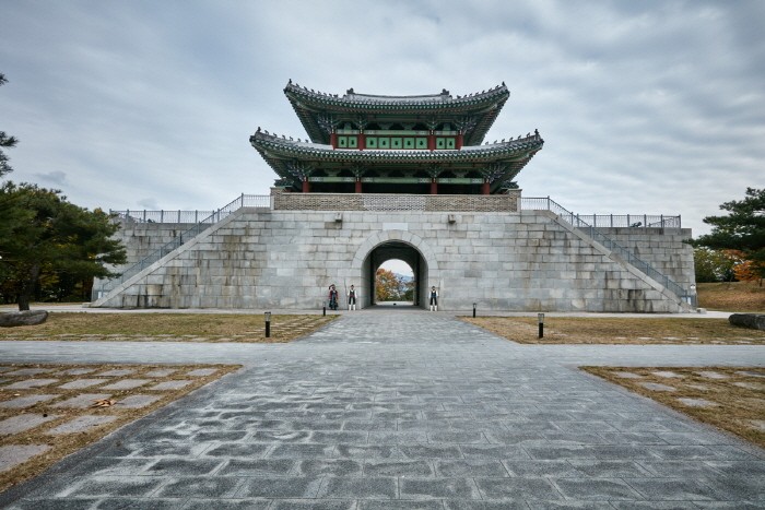 영남제일관