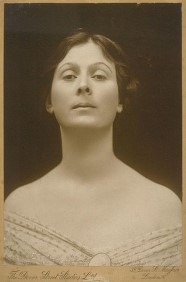 이사도라 던컨(Isadora Duncan, 1877~1927)