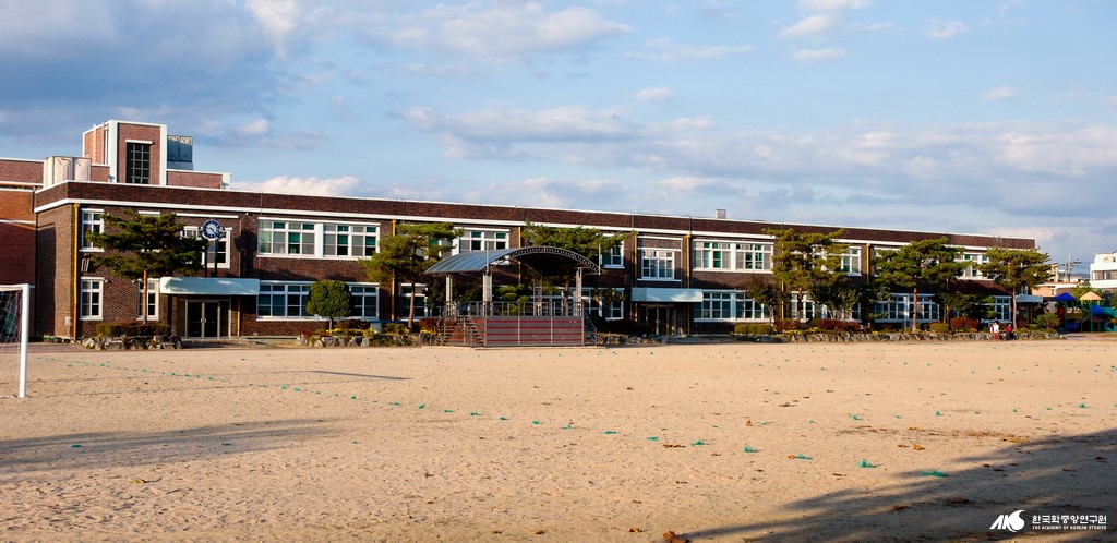 하장리 - 입장 초등학교