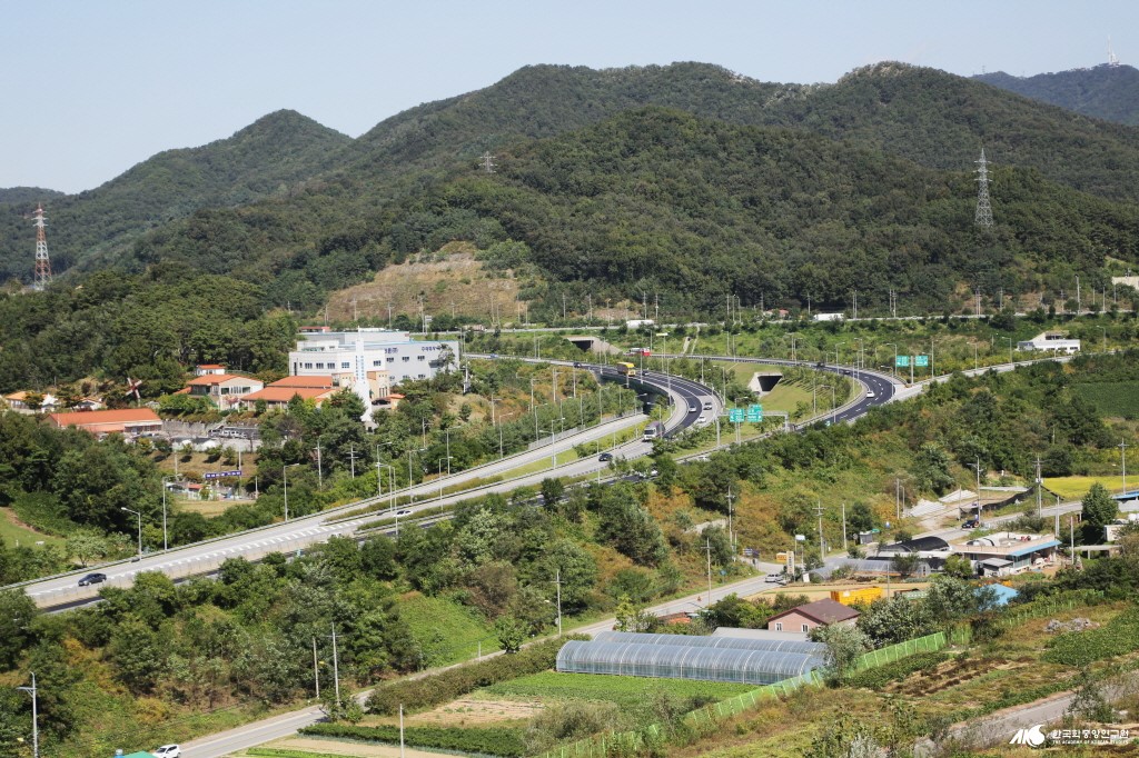 고속 국도 - 천안 논산 고속 도로