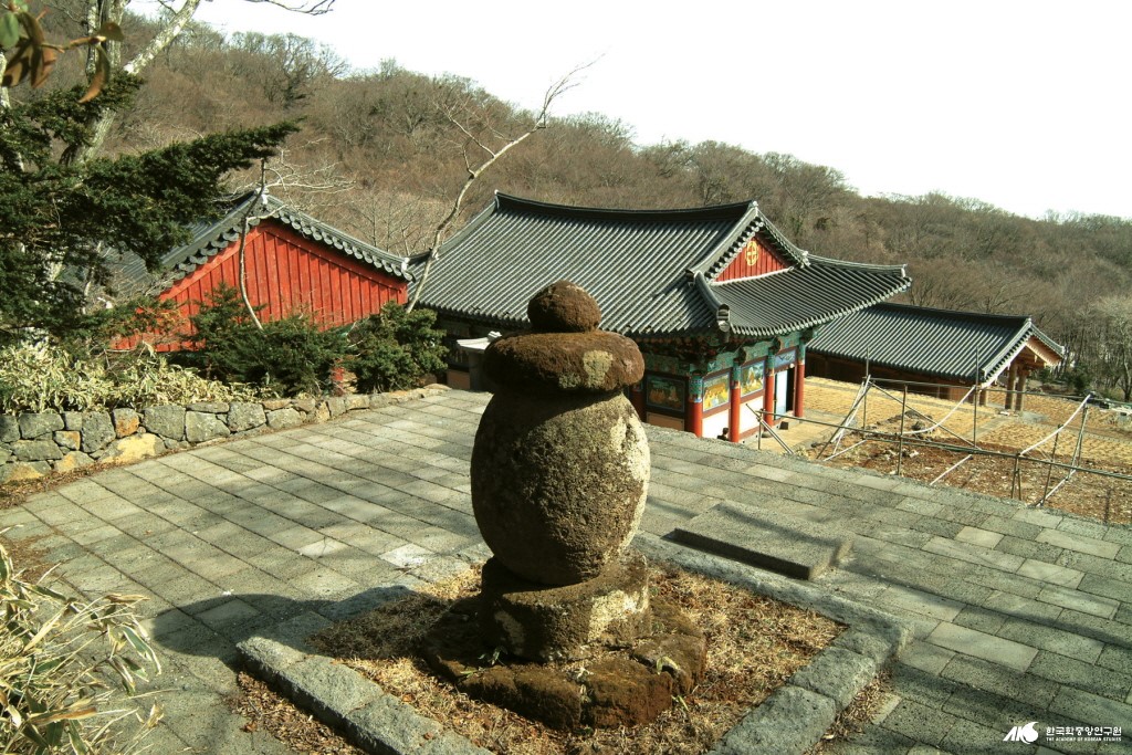 청순 - 존자암지 세존사리탑