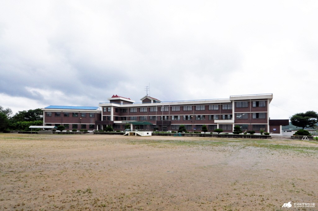 장평리 - 봉양중학교 전경