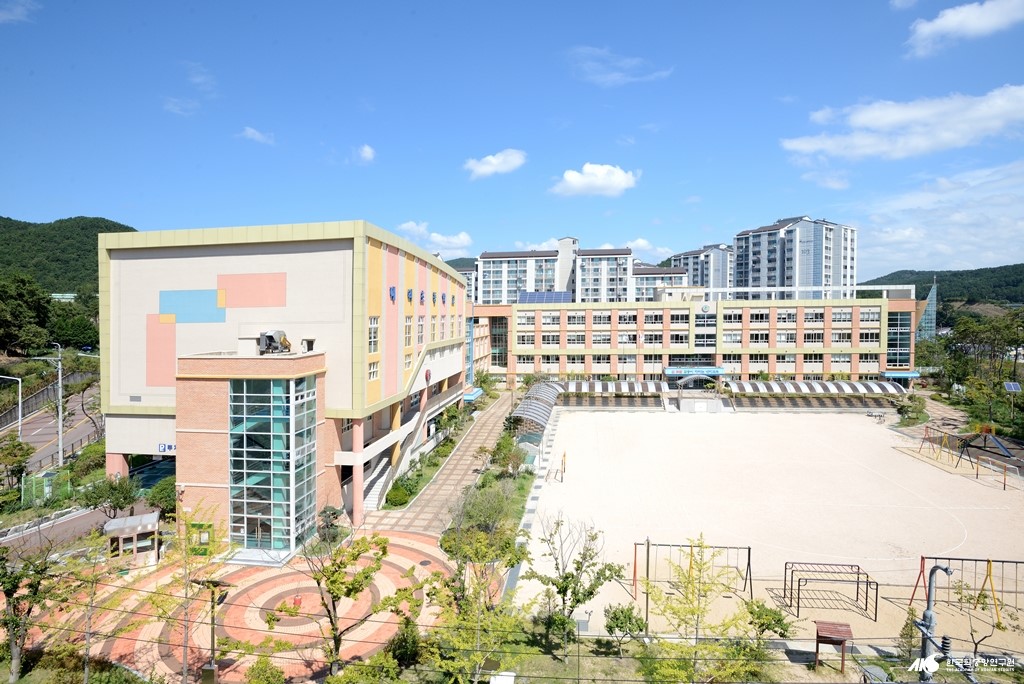 초등학교 - 내리초등학교