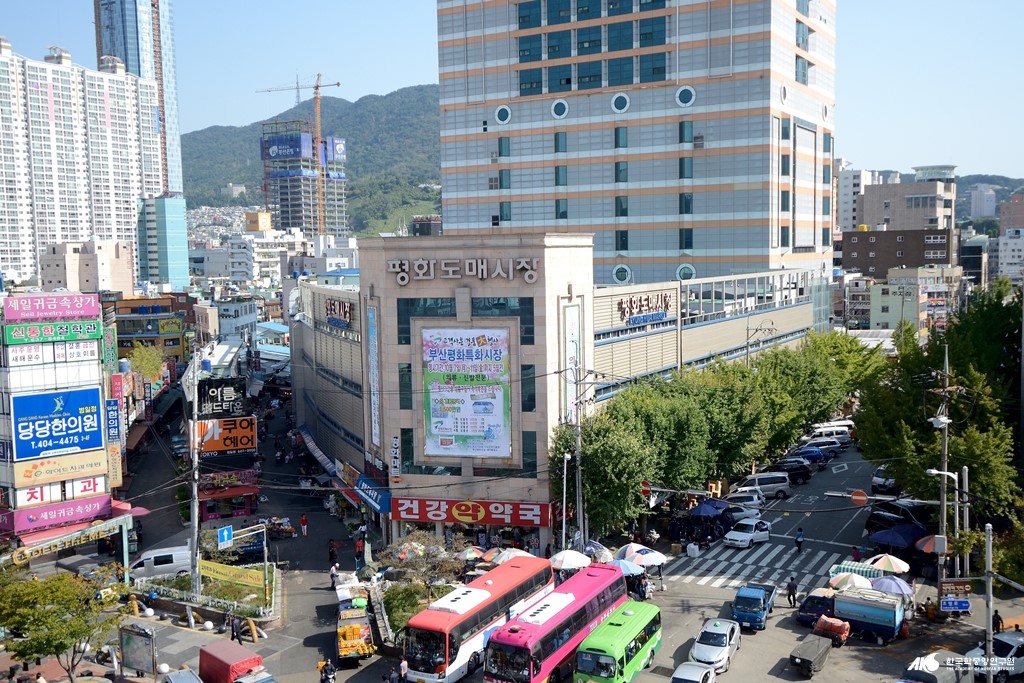 부산 평화 시장