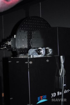 〈사진 2〉 ARGOS의 3D 스캔 카메라 부분