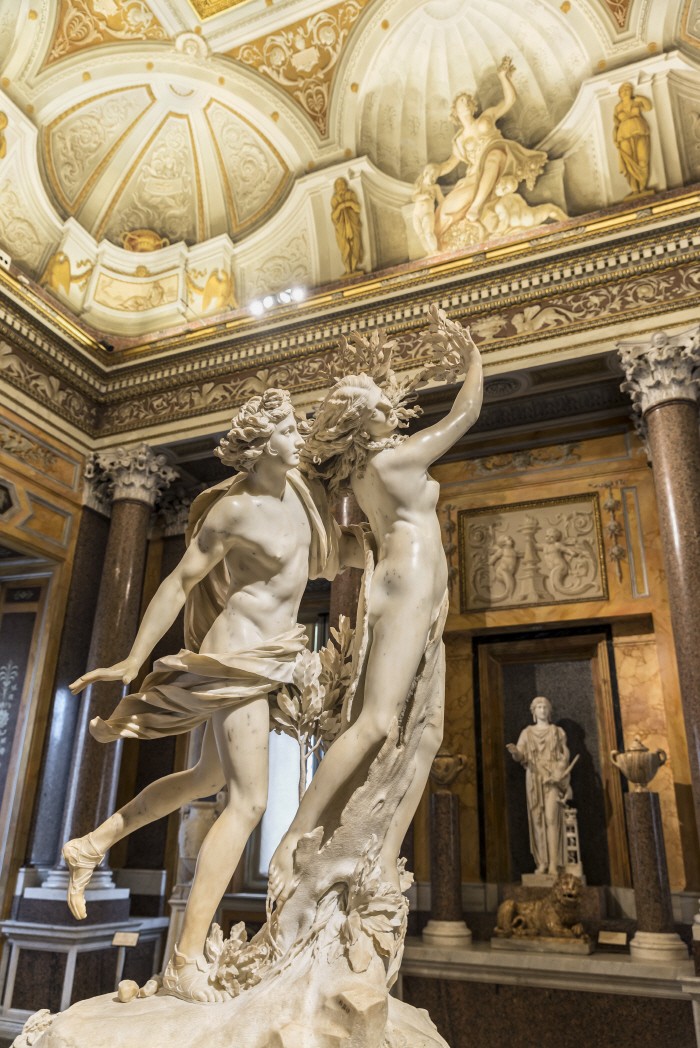 베르니니 : 영원의 도시 로마를 조각한 예술가 (1) - 〈아폴론과 다프네(Apollo and Daphne)〉, 베르니니, 1622~1625.