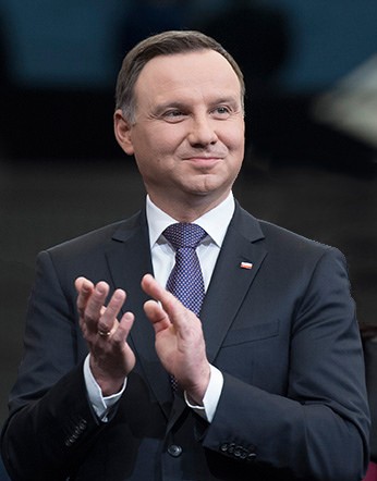 공범자가 된 희생자들 - 폴란드 안제이 두다(Andrzej Duda) 대통령.